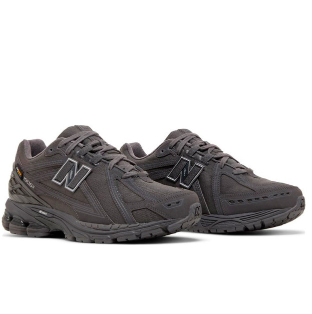 New Balance 1906R Cordura Magnet M1906RU
