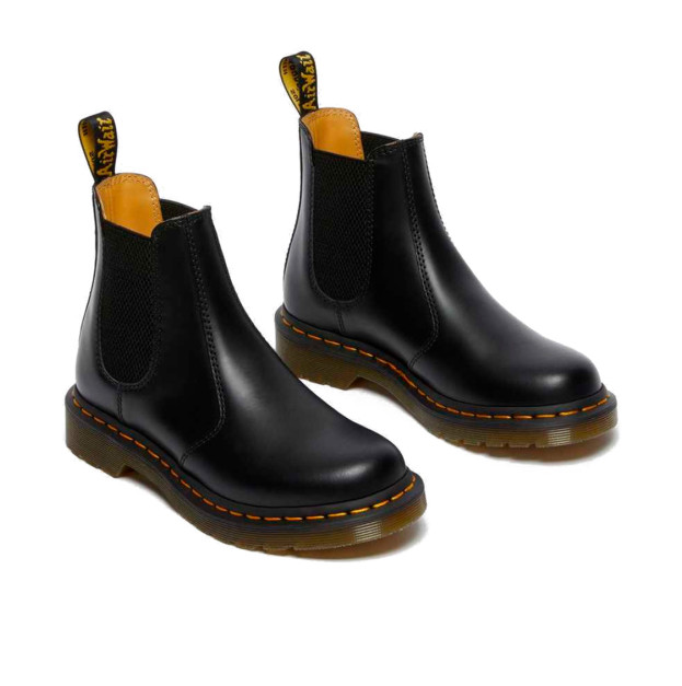 Dr. Martens 2976 Smooth Leather Chealsea Boots 26695001