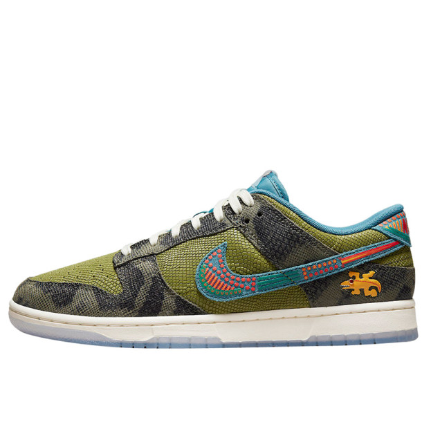 Nike Dunk Low Siempre Familia DO2160-335