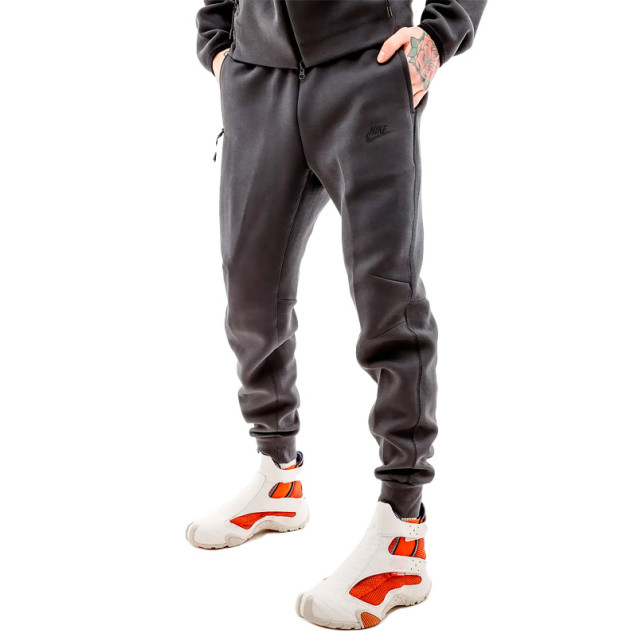 Штани Nike TCH FLC JGGR FB8002-060