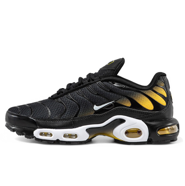 Nike Air Max Plus Black University Gold DM0032-013