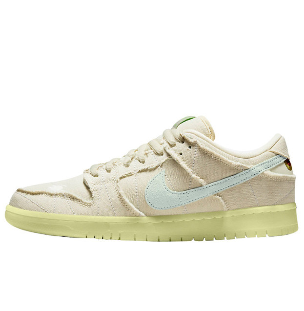 Nike SB Dunk Low Mummy DM0774-111