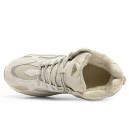 Adidas Yeezy Boost 700 Beige Light Grey С МЕХОМ