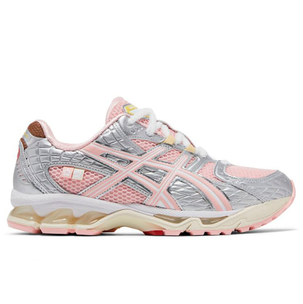 Asics x VANDYTHEPINK x atmos Gel Nimbus 10.1 Strawberry 1203A865-702