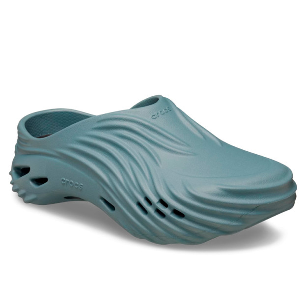 Crocs Echo Wave Clog Clog Pond