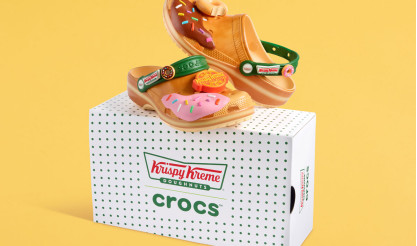 Krispy Kreme святкує колаборацію з Crocs безкоштовними пончиками